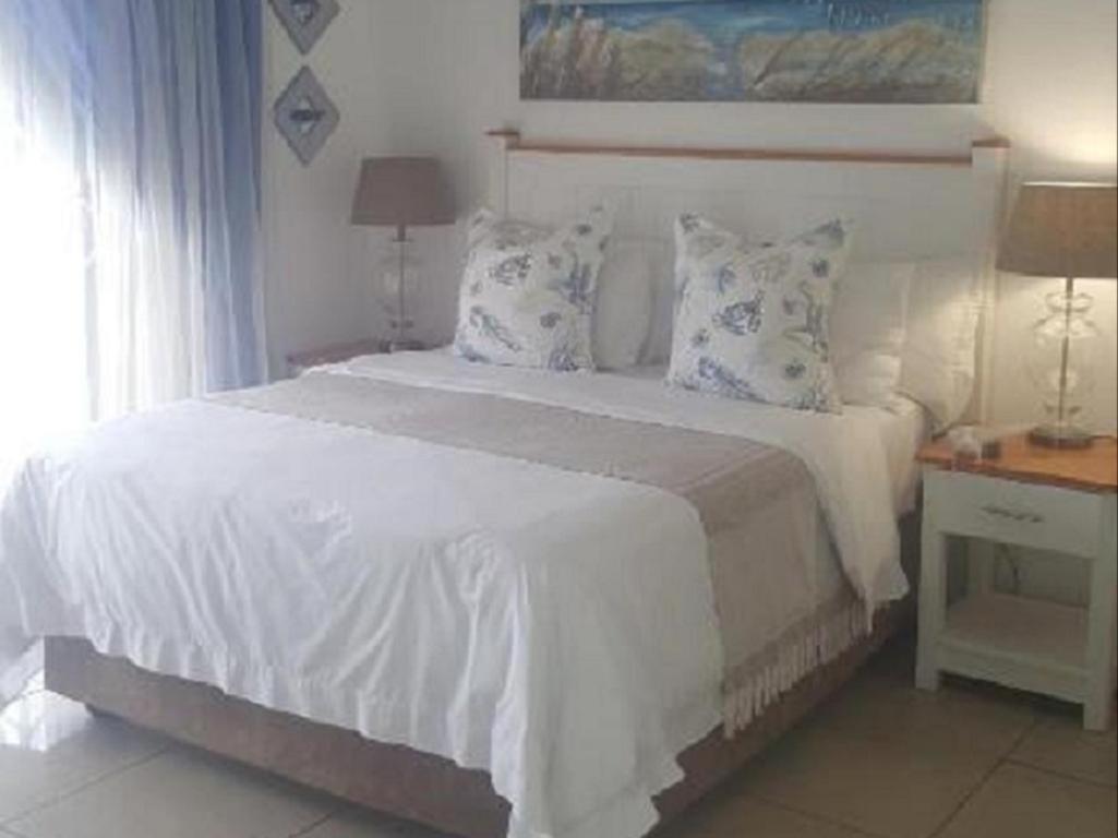 At Doms B&B Ballito Exterior photo